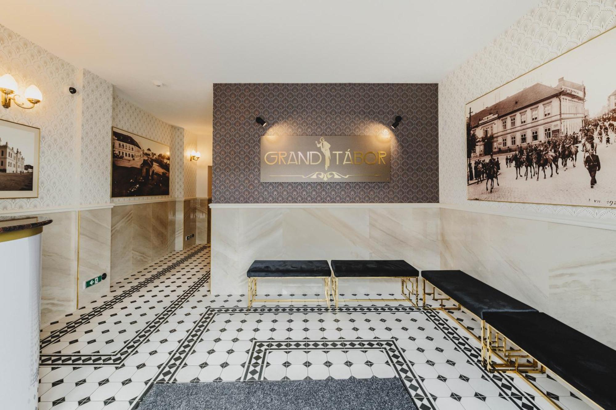 Grand Tabor Hotel Exterior foto